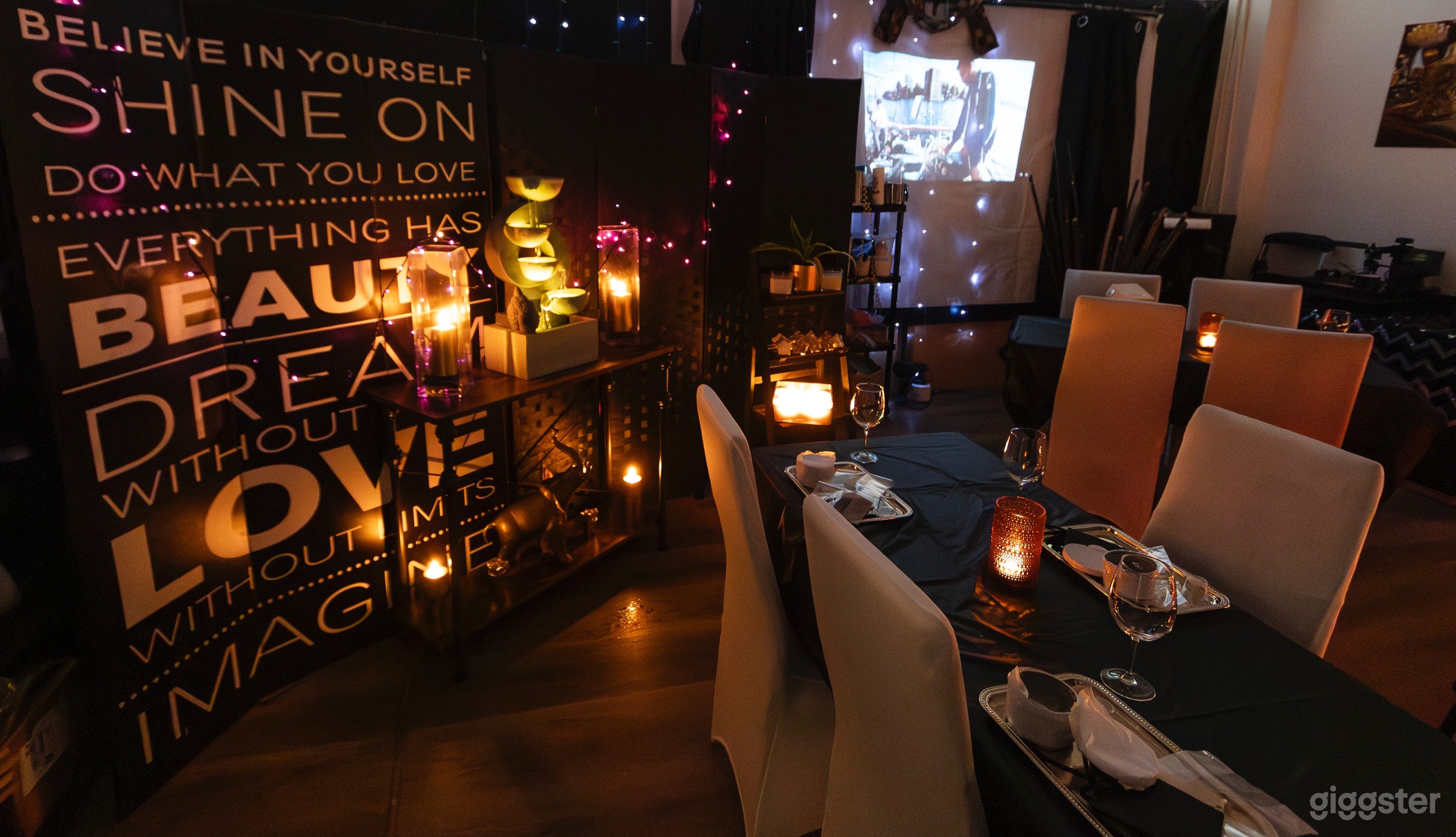 Studio Tranquil artistic Photo 1