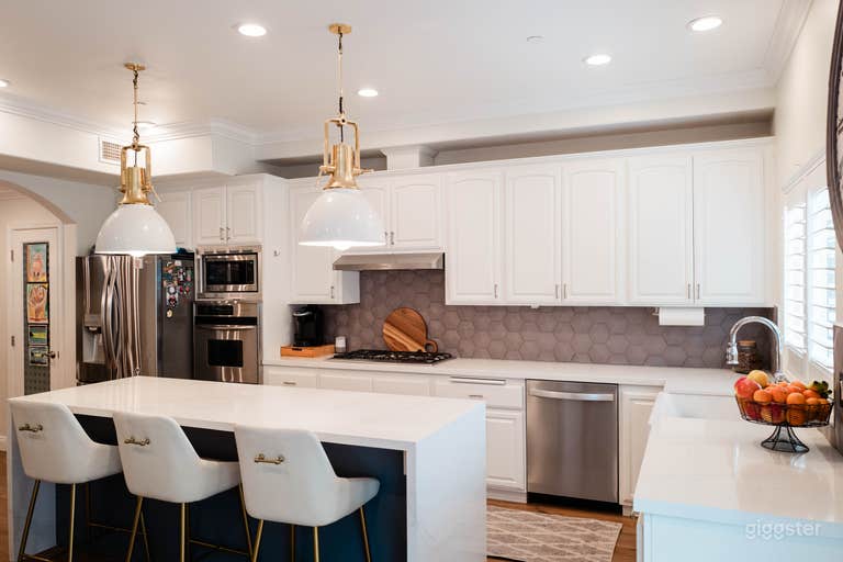  Bright 3-Story Home in Redondo Beach 