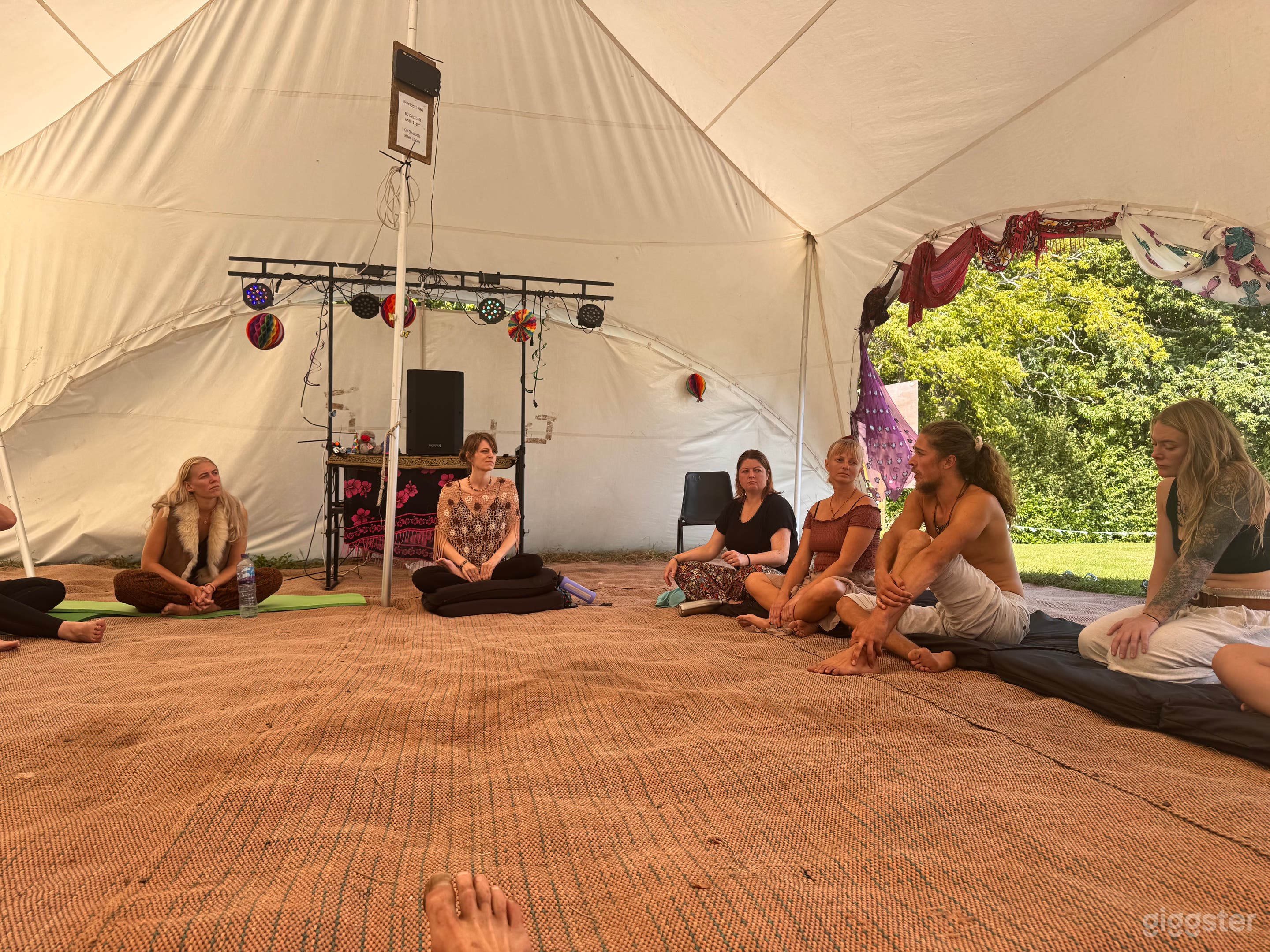 Rural Retreat Space in Sussex Photo 4