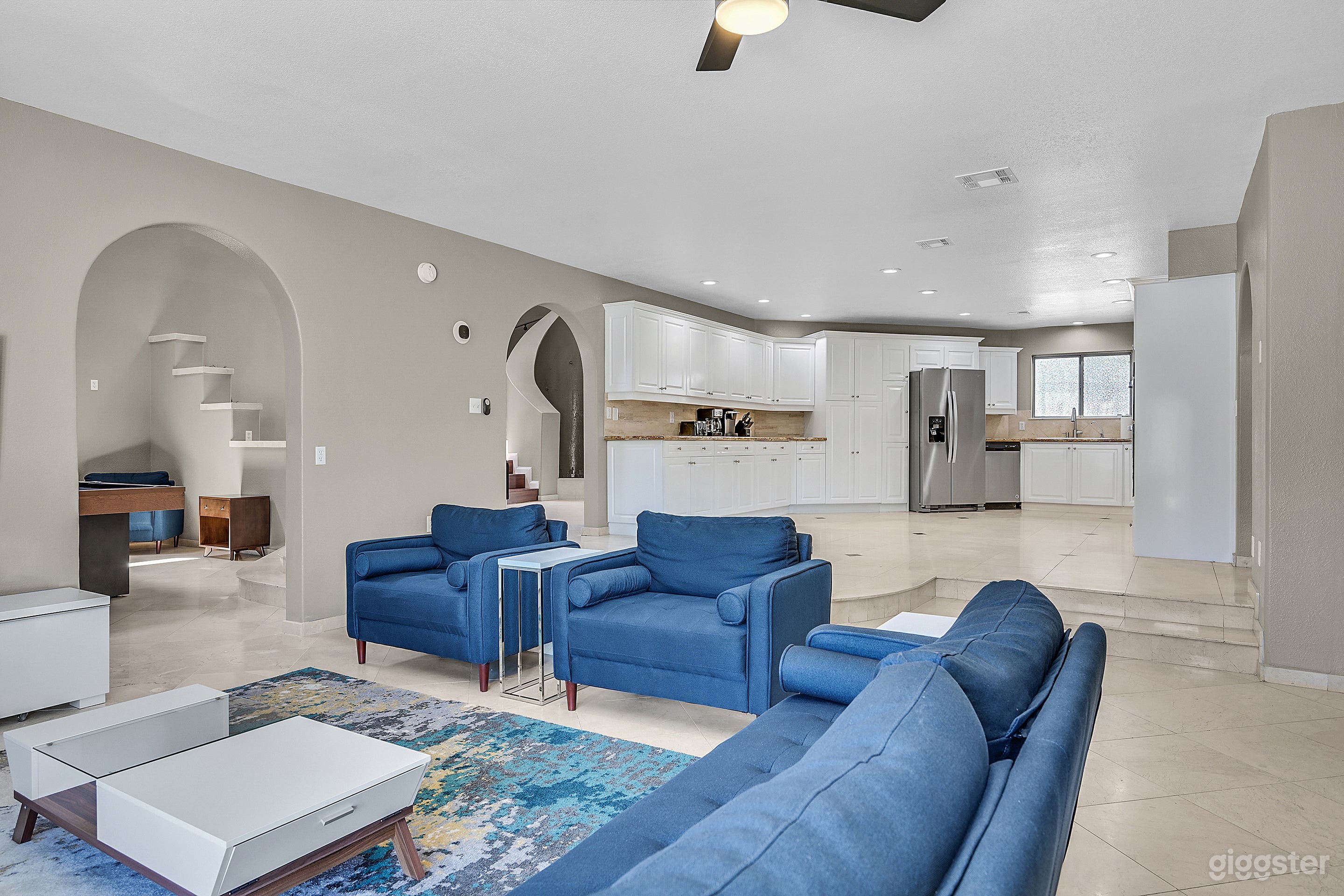 Newly Renovated Grand Casa Photo 1