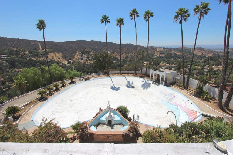  The Dogtown Moroccan  