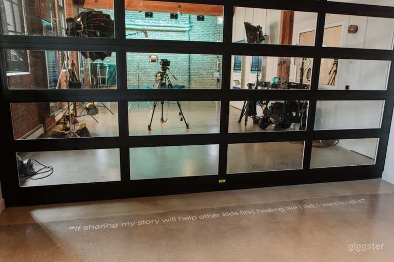  Production Studio for Photo or Video Shoots 