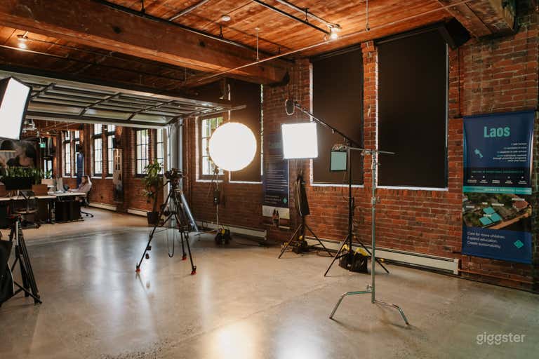  Production Studio for Photo or Video Shoots 