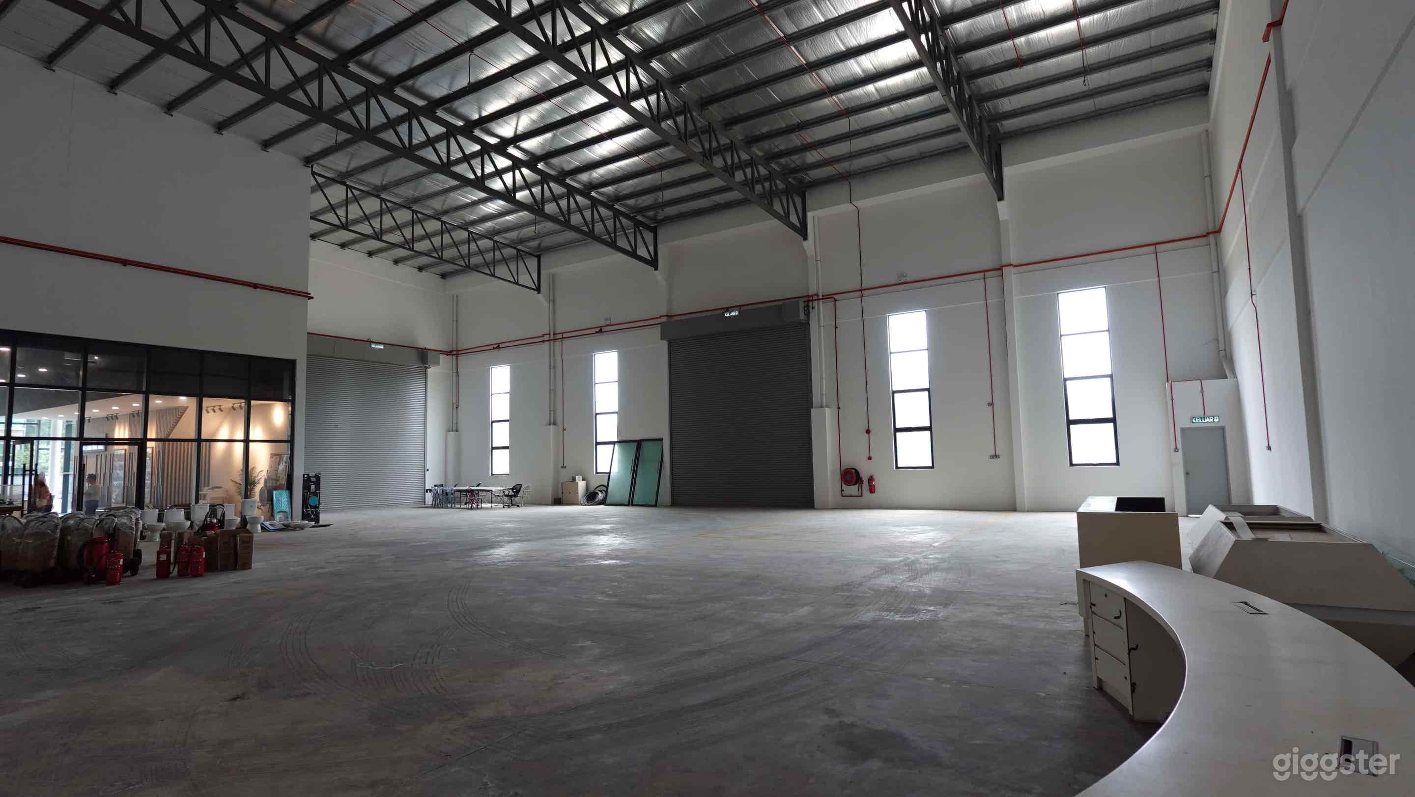 Factory & Warehouse Industrial Space for Photography & Video Photo 2