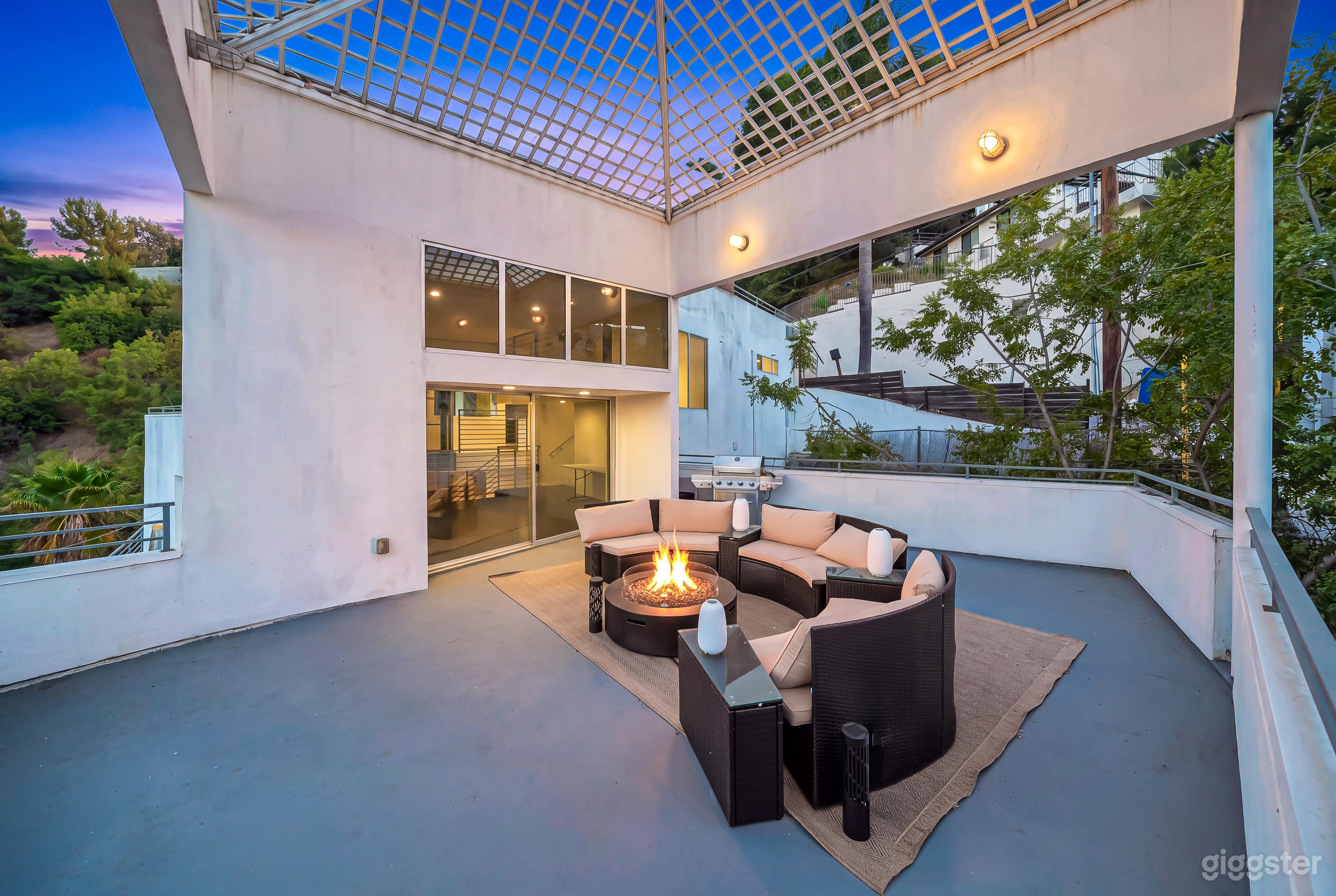 4-Story Hollywood Hills Mansion w/ Sweeping Views Photo 2