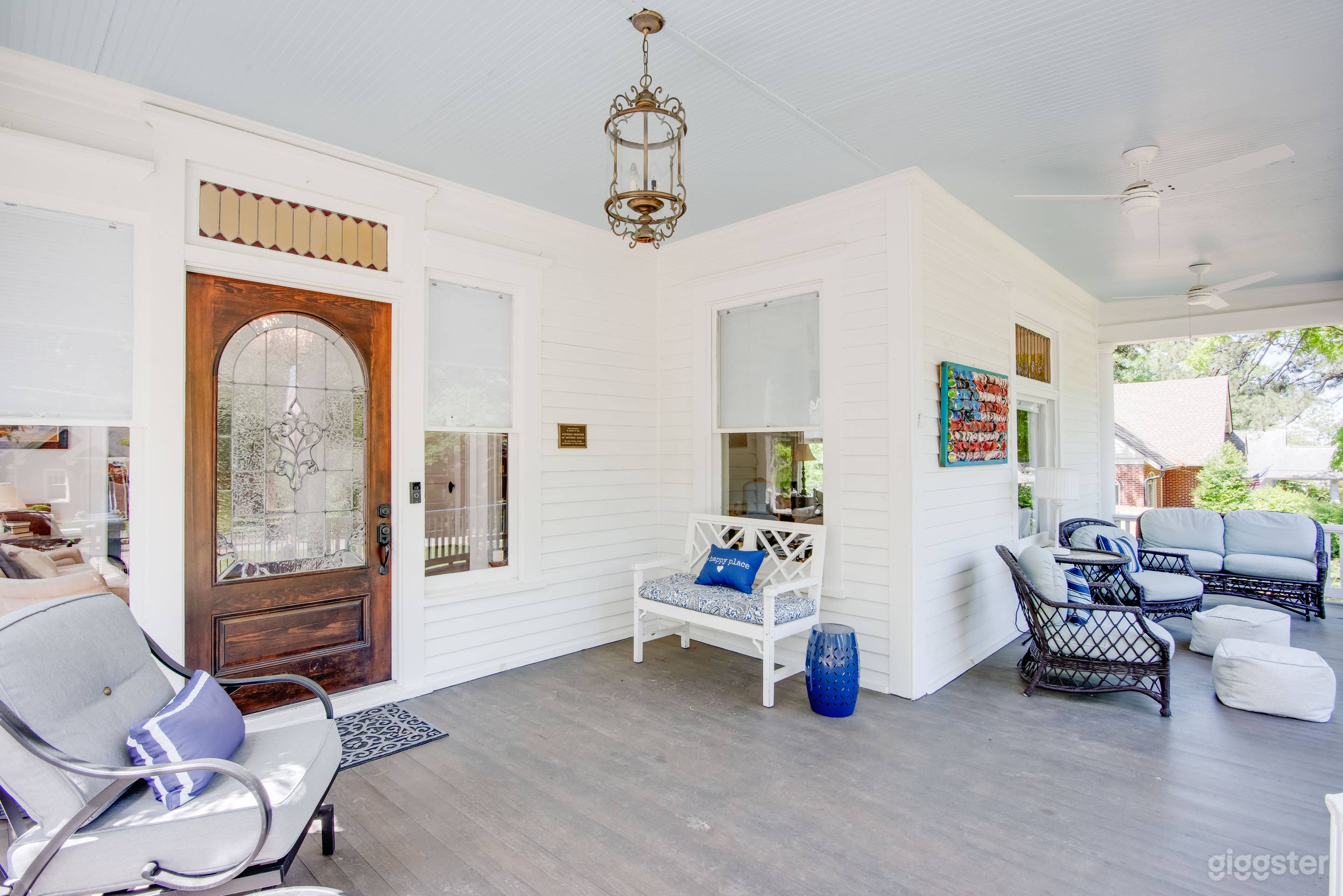 Beautiful home built in 1898 and renovated in 2020 Photo 3