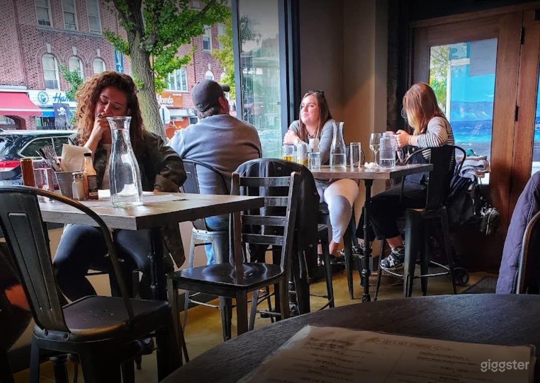 Spacious and Bright Restaurant in Queens Photo 4