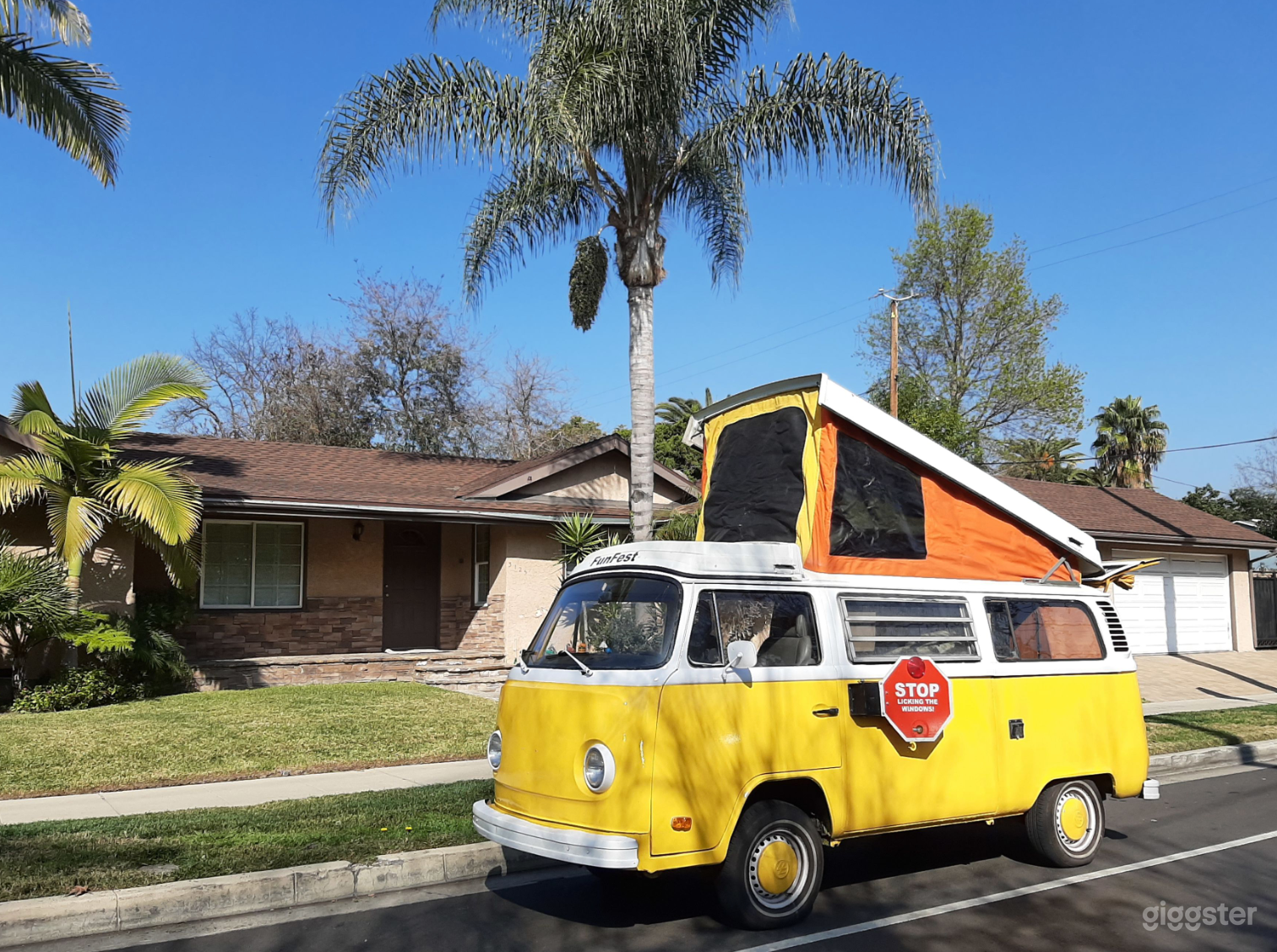 VW BUS - HIPPY VAN - WESTAFALIA Photo 1