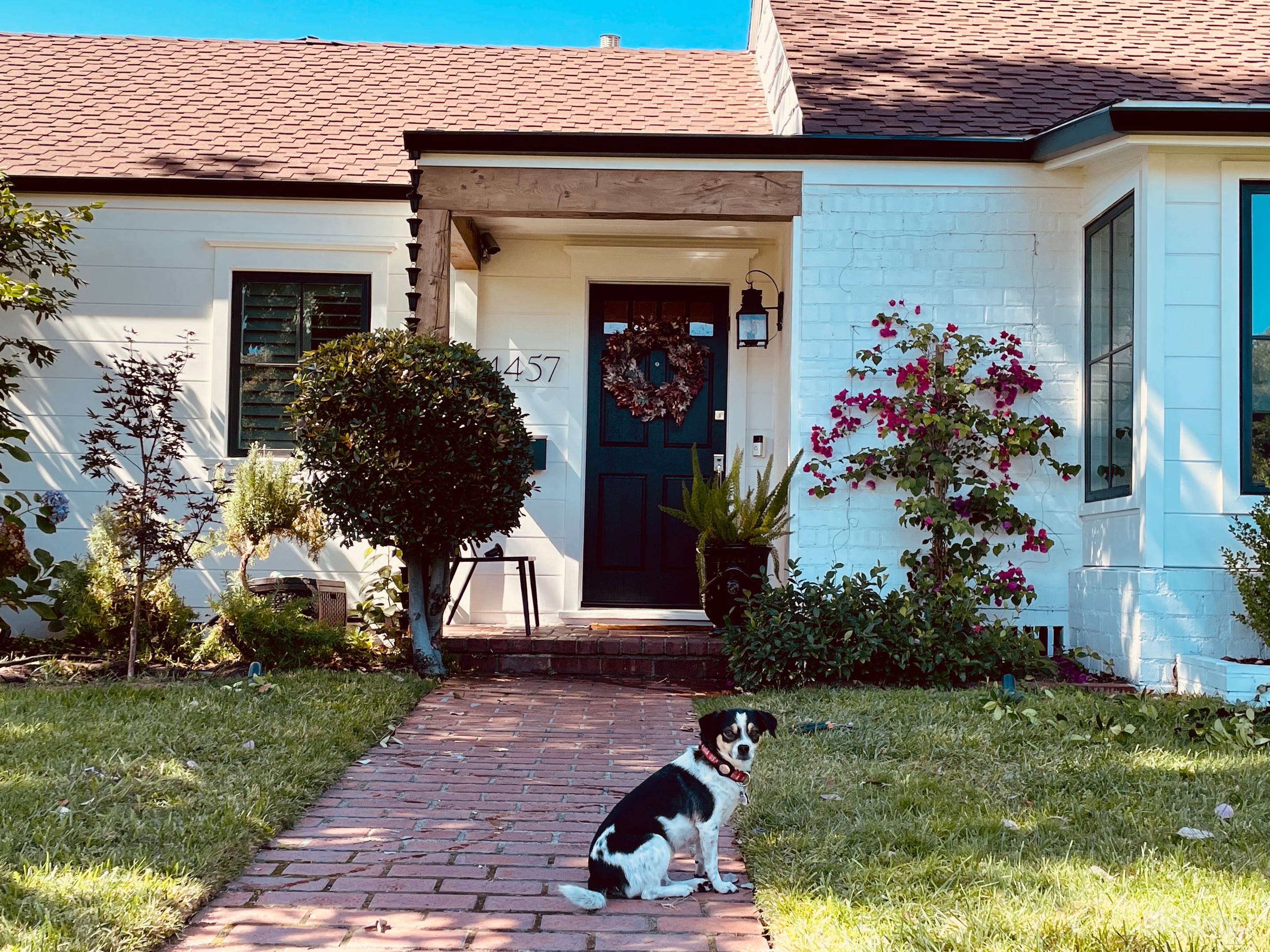 Classic Americana Valley Home Photo 2