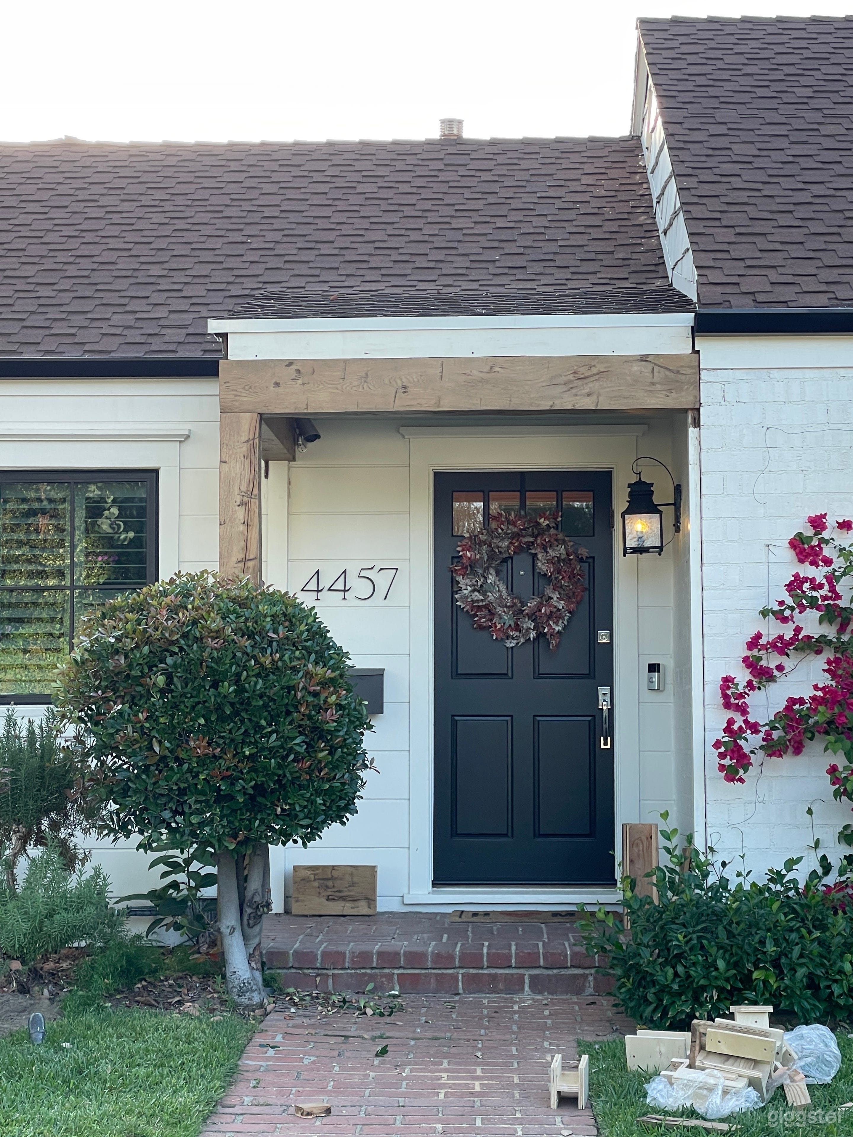 Classic Americana Valley Home Photo 4