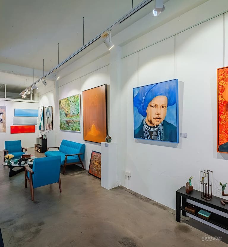  Spacious Art Gallery in Trendy Neighborhood - Perfect for Events, Filming, and Photoshoots 