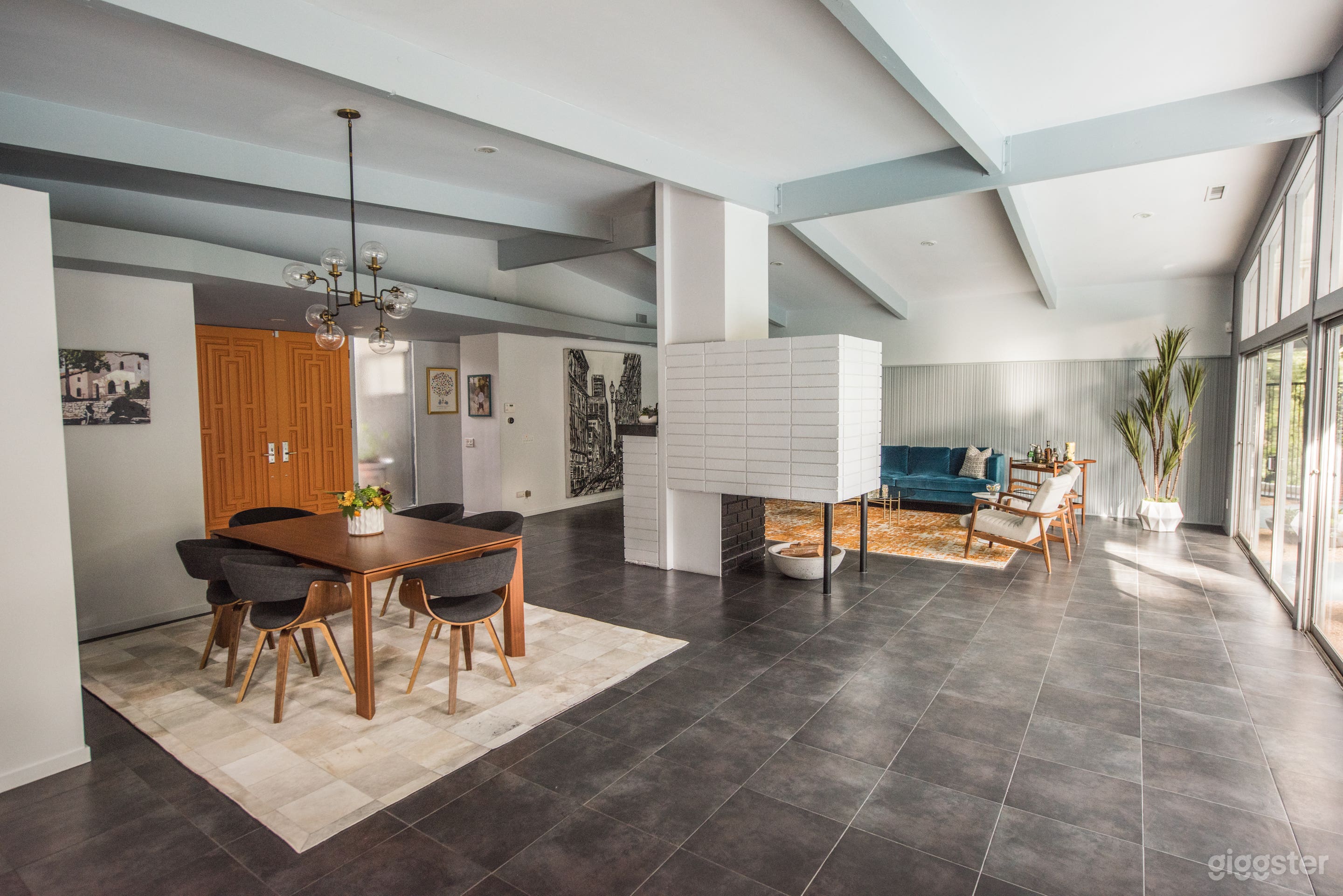 Royal Oaks Retro Photo 1