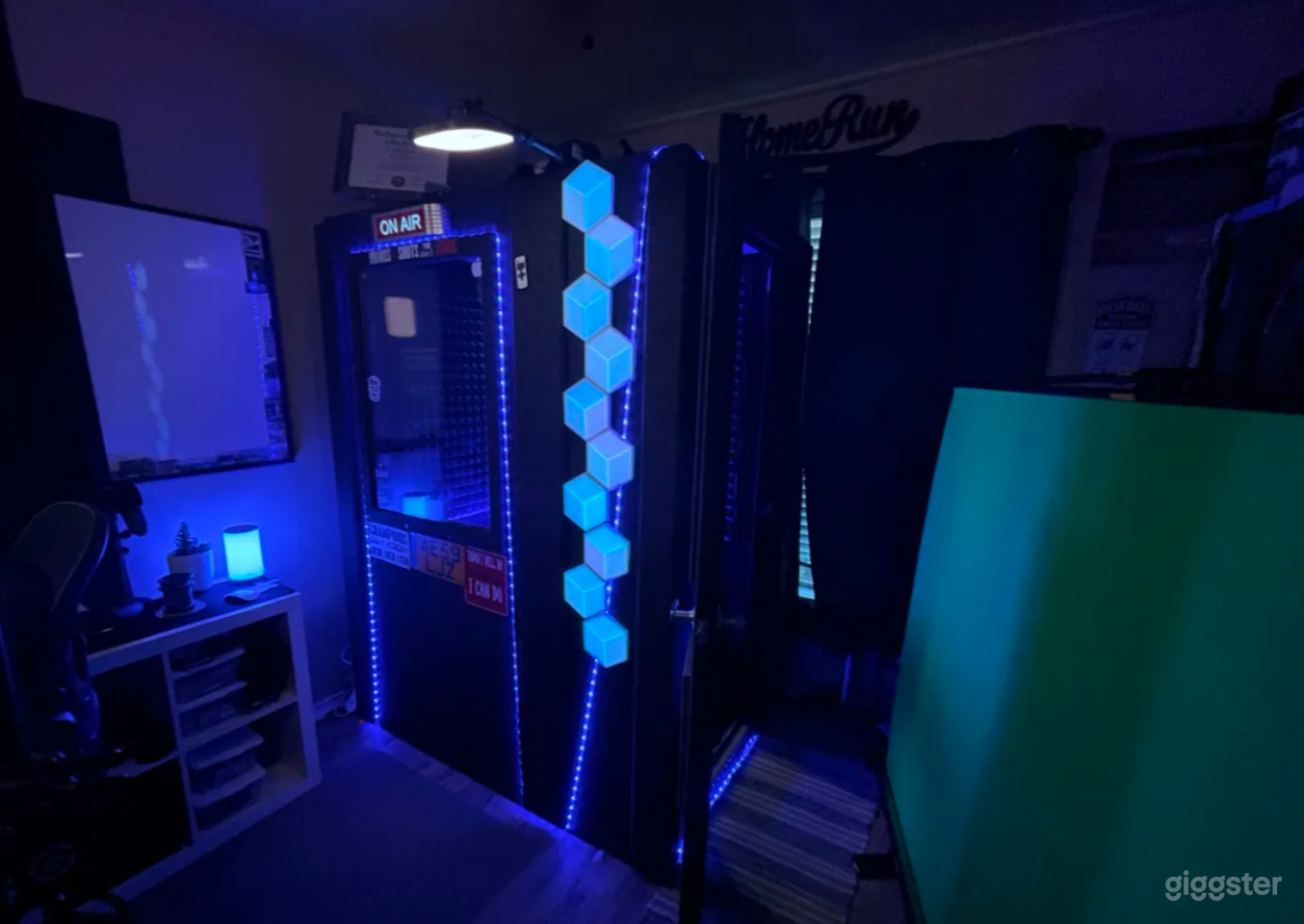 Gorgeous Home Recording Studio in Westside Photo 4