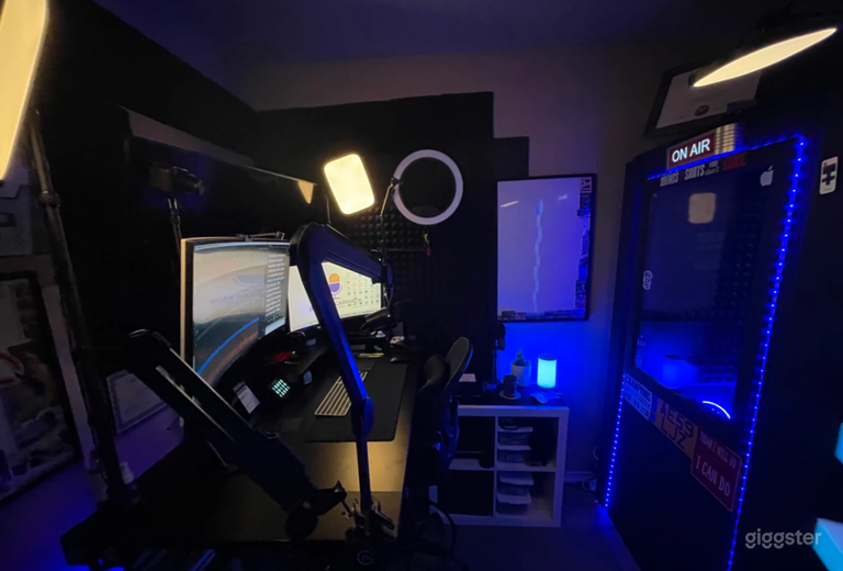  Gorgeous Home Recording Studio in Westside 