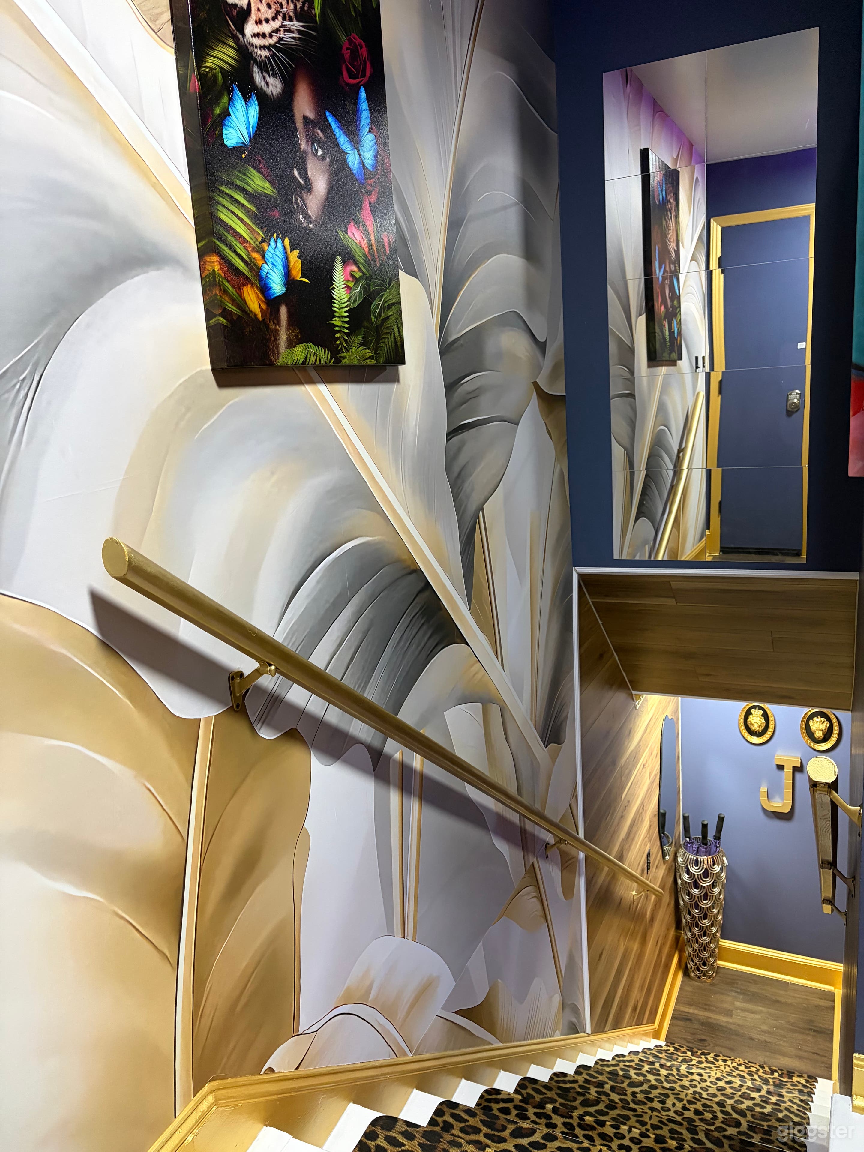 Luxury Getaway at Js Place Photo 3