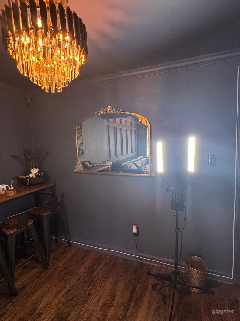  Luxury Getaway at Js Place 