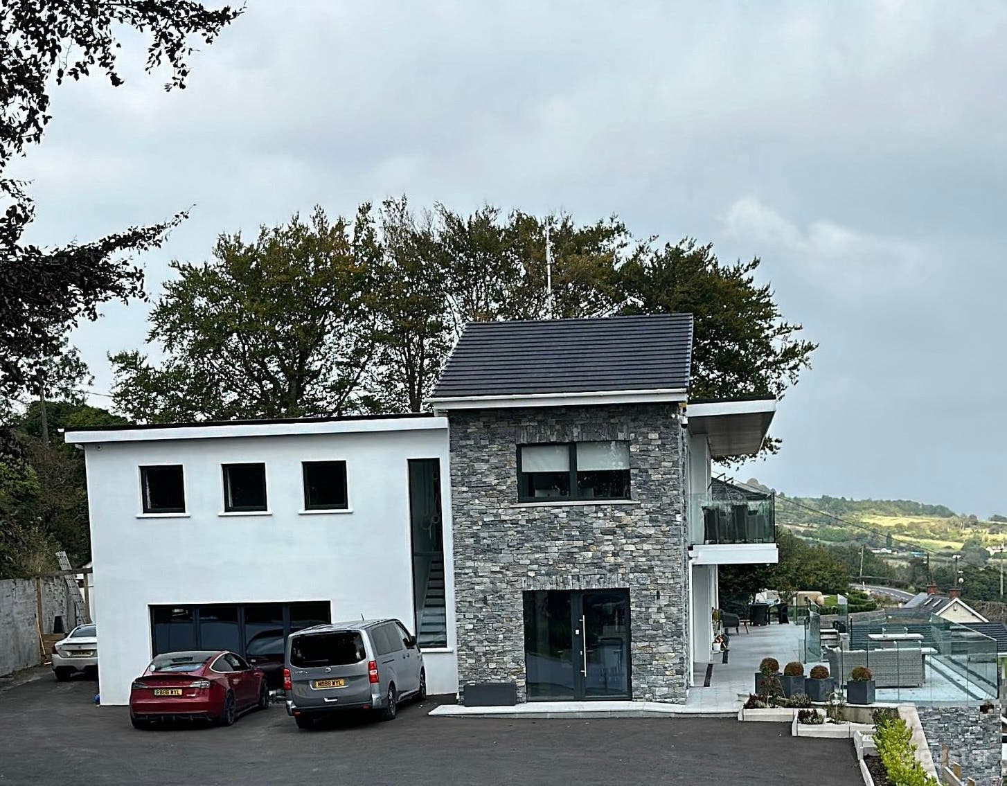 Modern American Style Villa  Photo 2