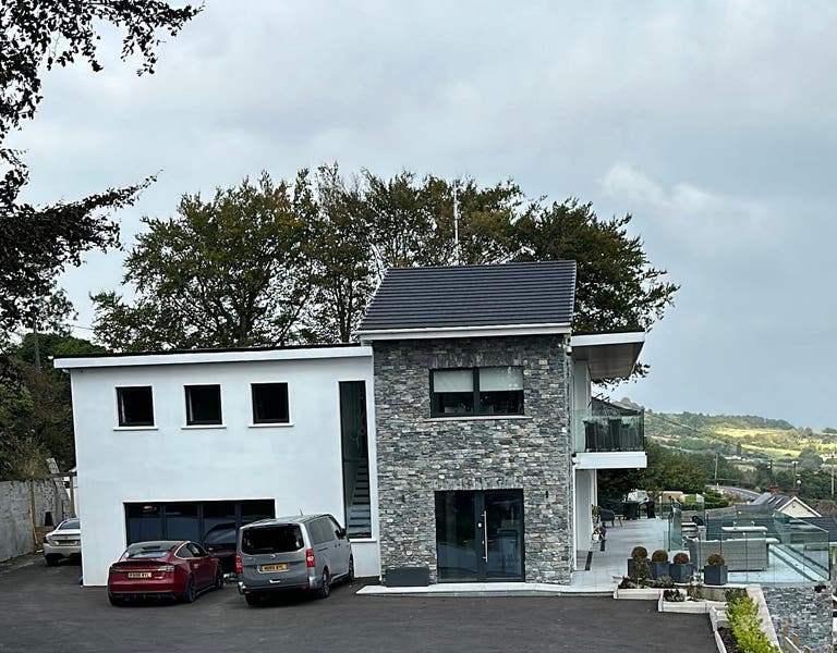  Modern American Style Villa  