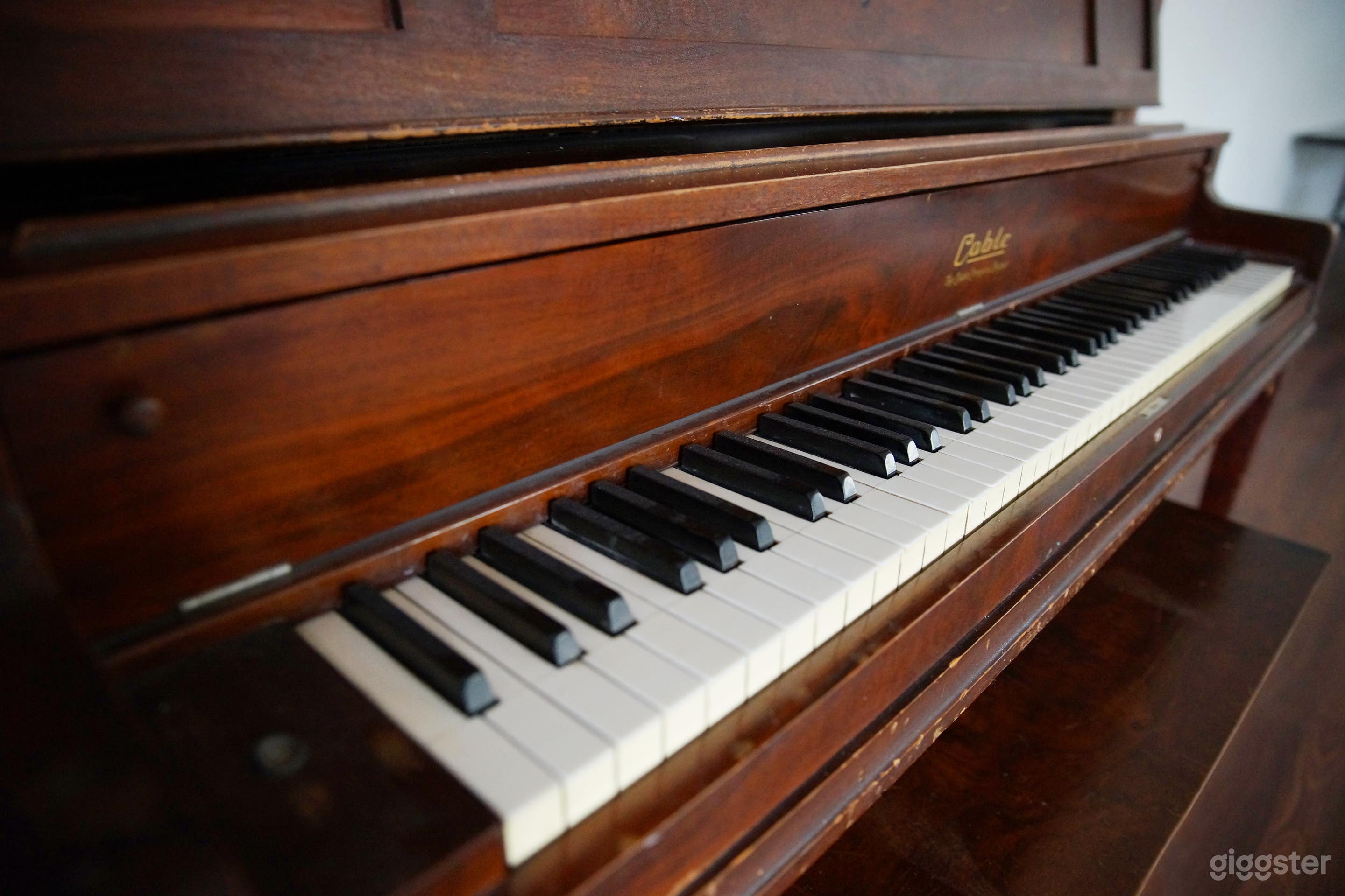 The Fireside Room in Itasca Photo 3