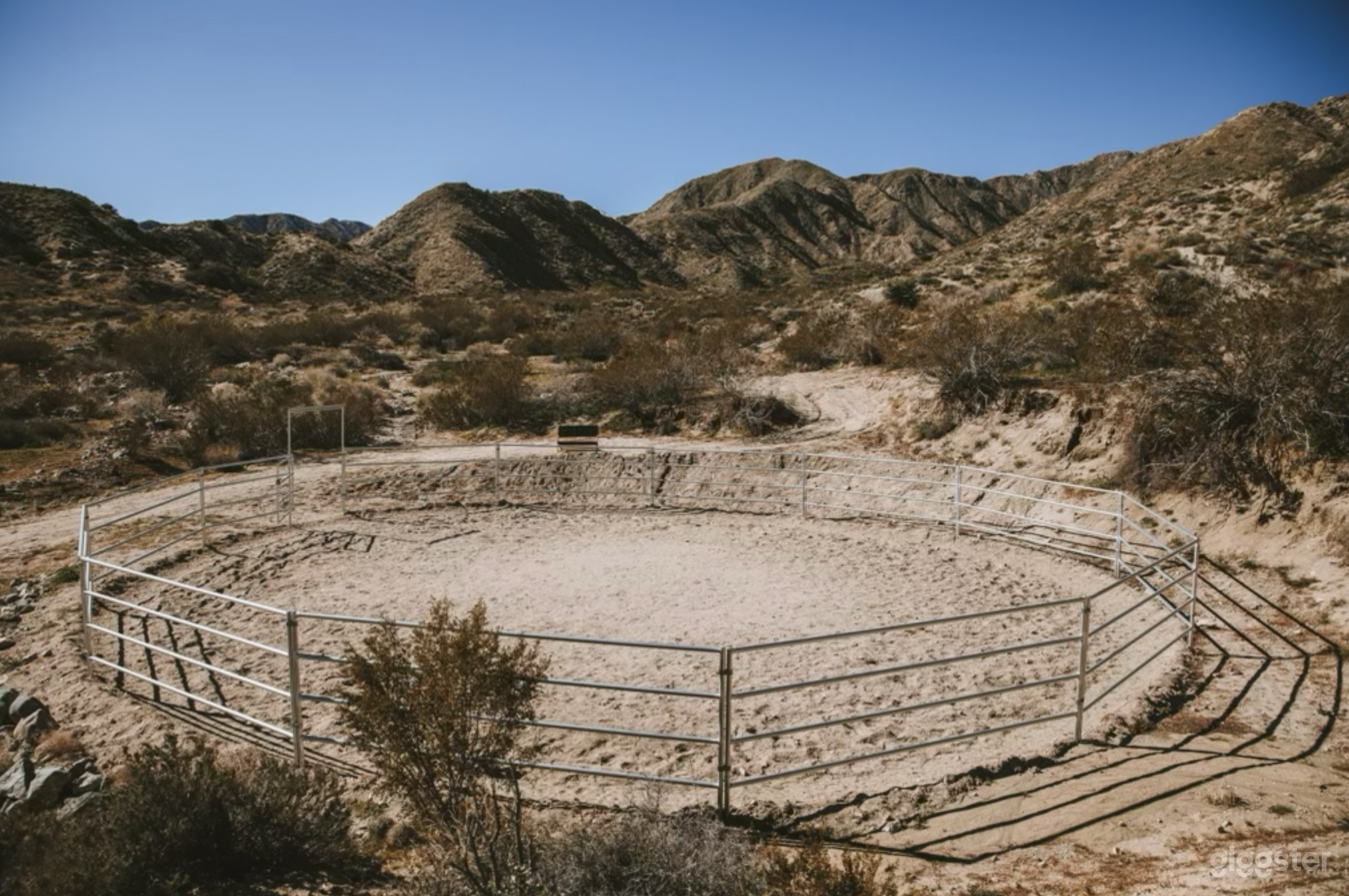 Round pen