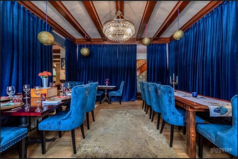  Classy and Sophisticated Dining Area In Walla 