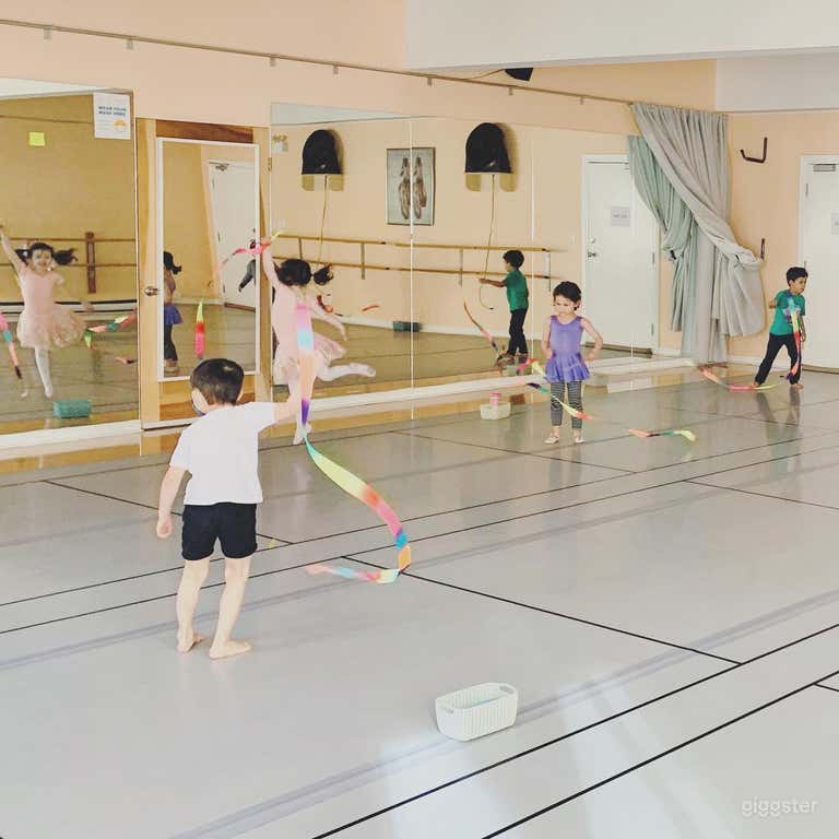  Peach Studio - Warm & Welcoming Dance Studio 1  