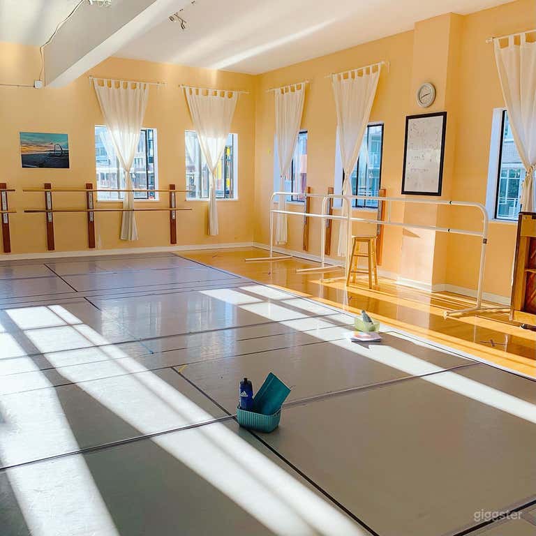  Peach Studio - Warm & Welcoming Dance Studio 1  