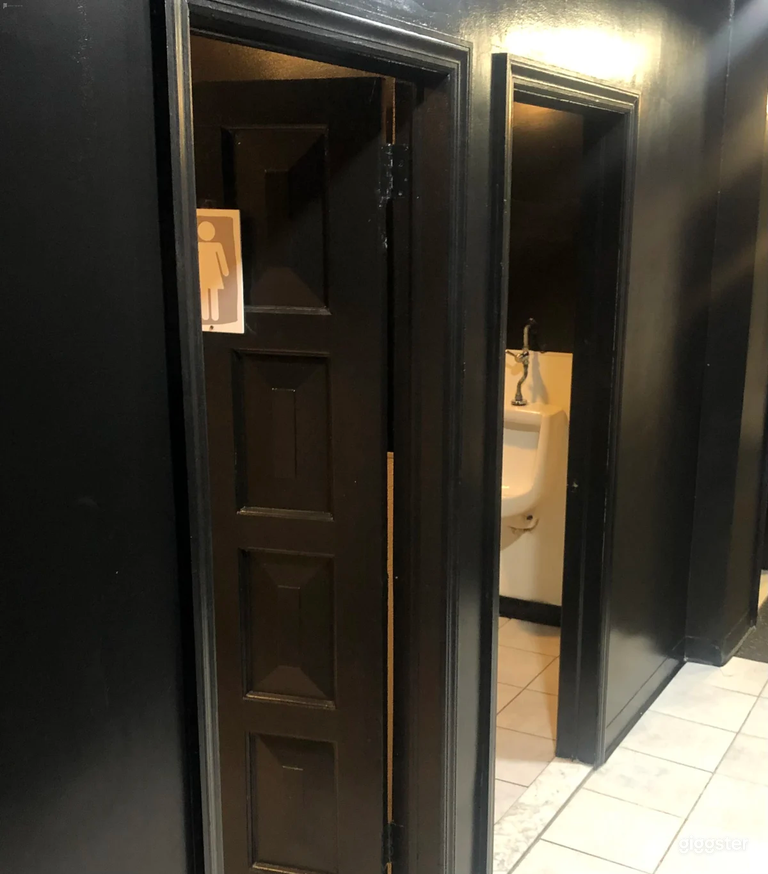  SPACIOUS MULTI USE EVENT SPACE - 2000sqft 