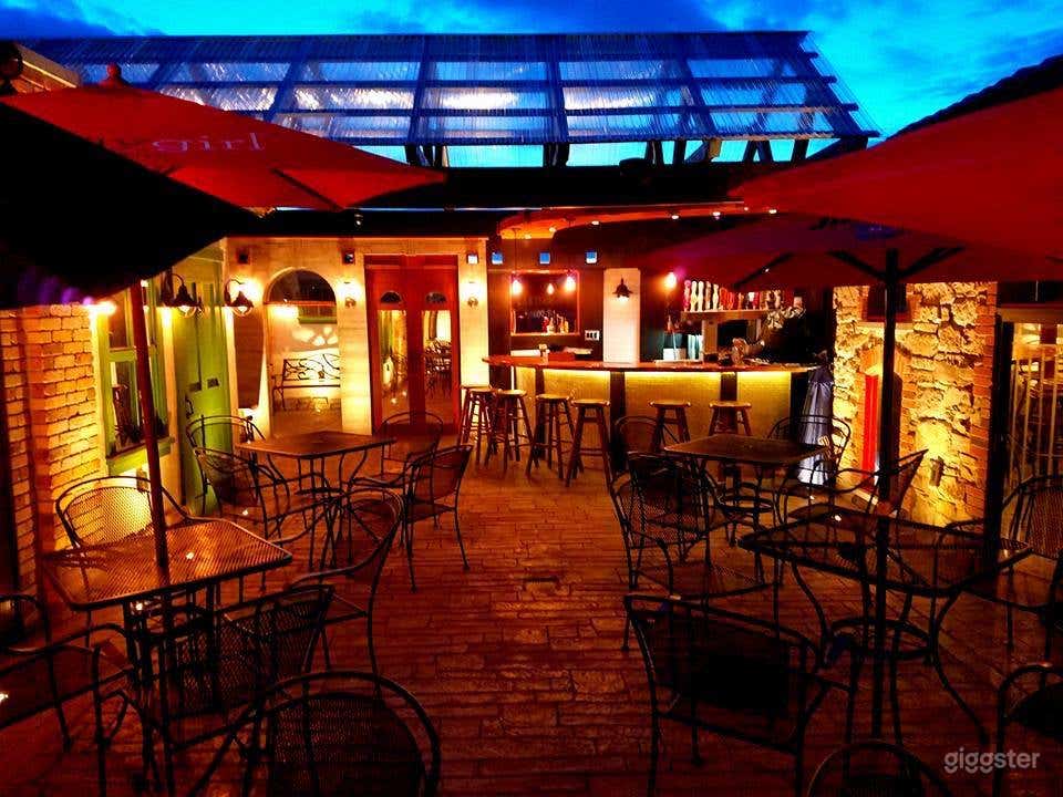 Refreshingly Bright Rooftop Patio Venue Photo 1