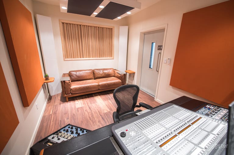  Recording Studio - Studio B | NYC 
