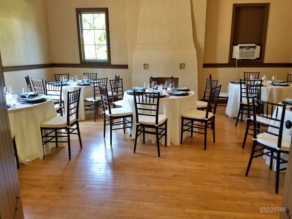 Glamorous Event Venue with Indoor/Outdoor Spaces (Buyout) Photo 3