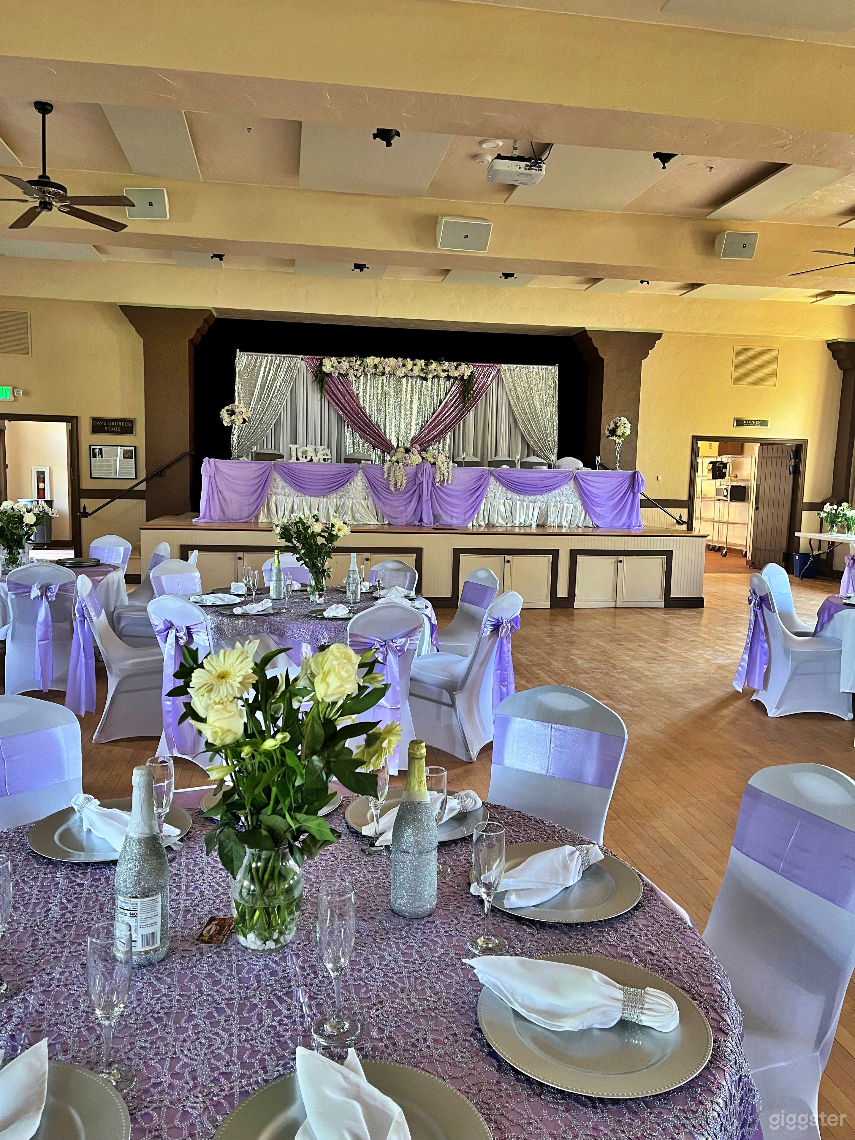 Glamorous Event Venue with Indoor/Outdoor Spaces (Buyout) Photo 2