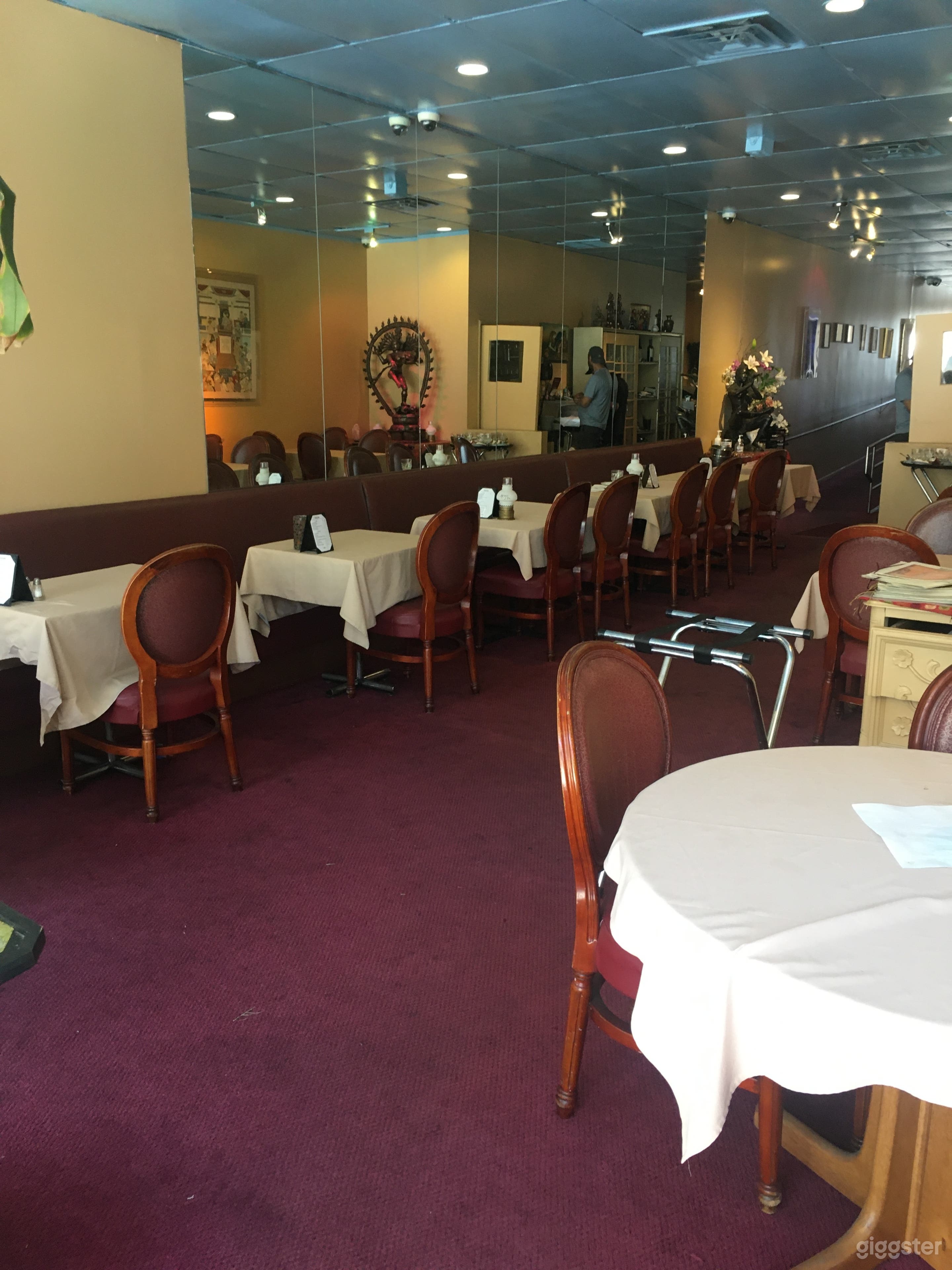 Indian restaurant for filming Photo 2