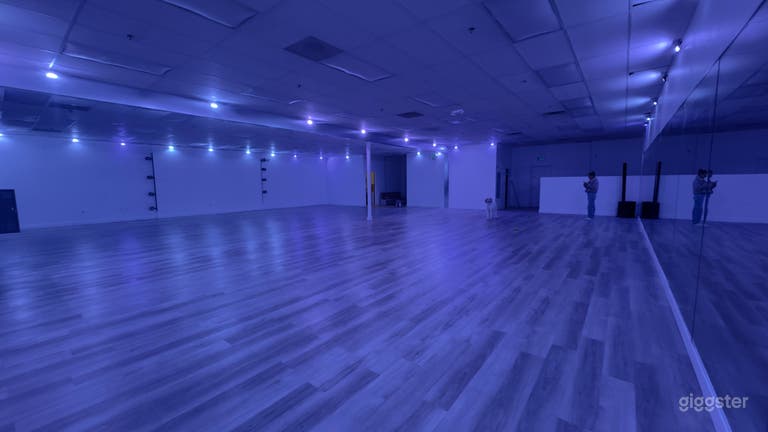  Spacious Open Concept Dance Studio 