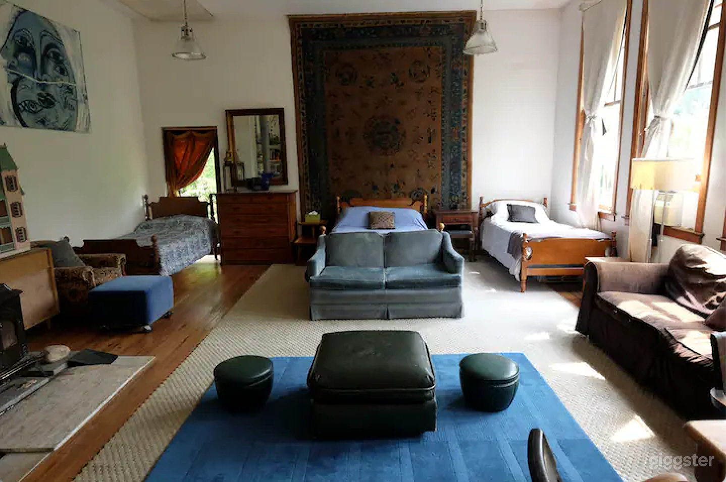 Blue room (top floor south facing)