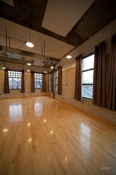 The Bright Room | Natural-Light-Filled Event Space Photo 3