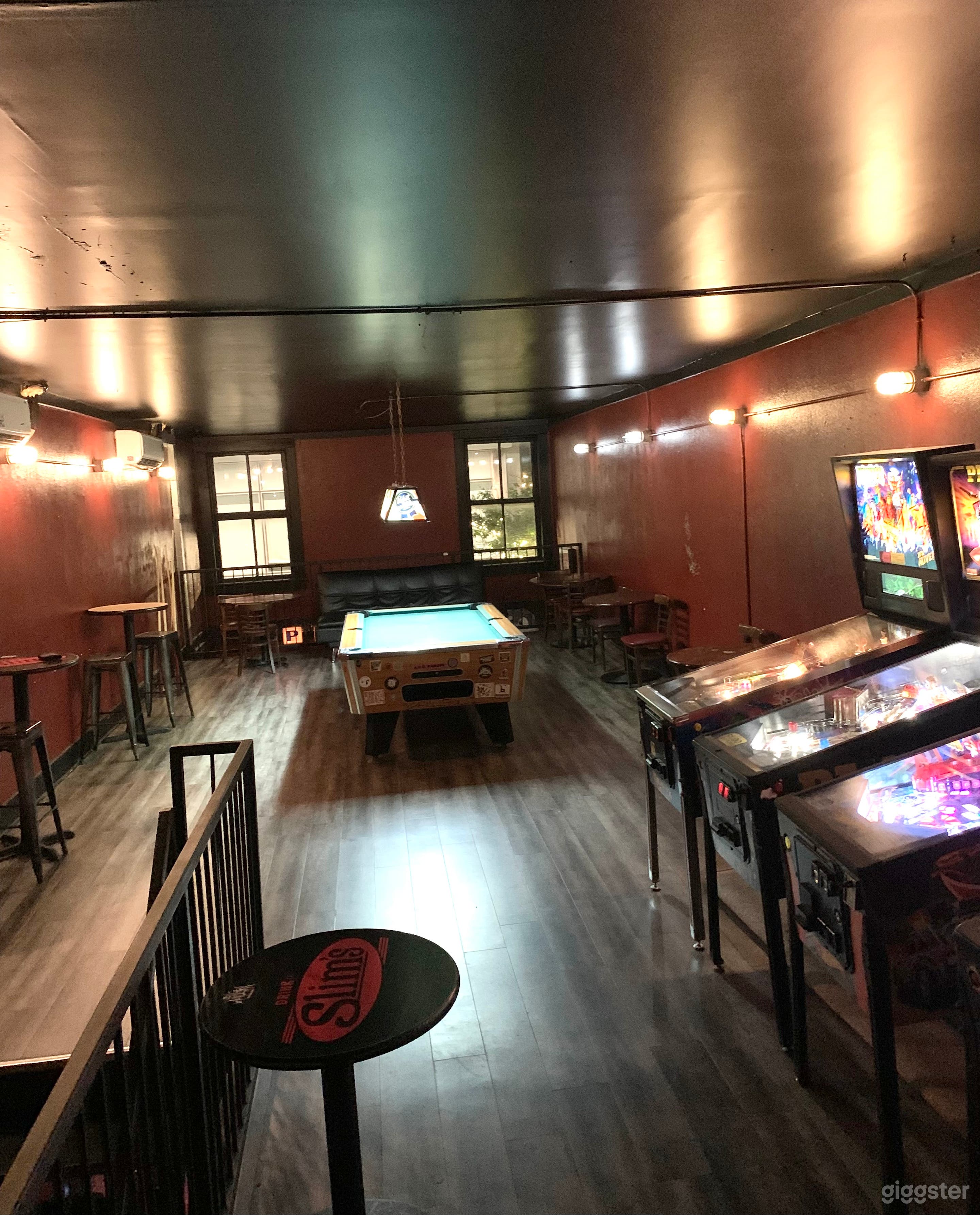 Upstairs Lounge with Pool Table and Pinball Photo 1