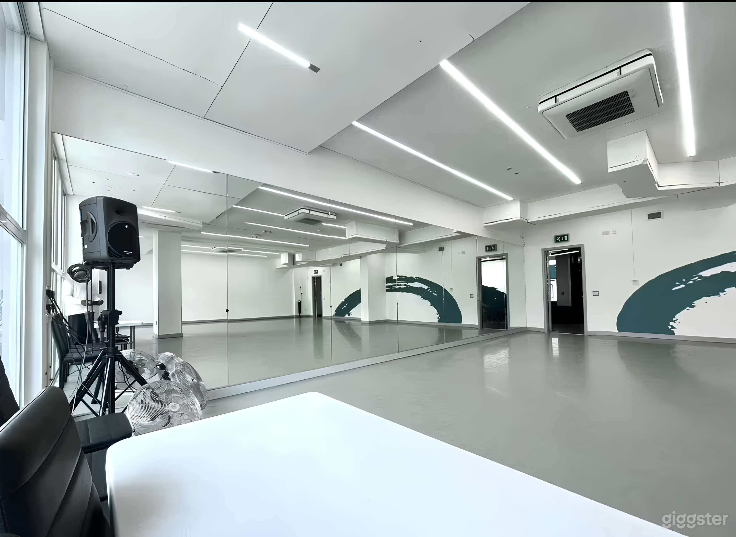 Studio 2 in Angels London Photo 1