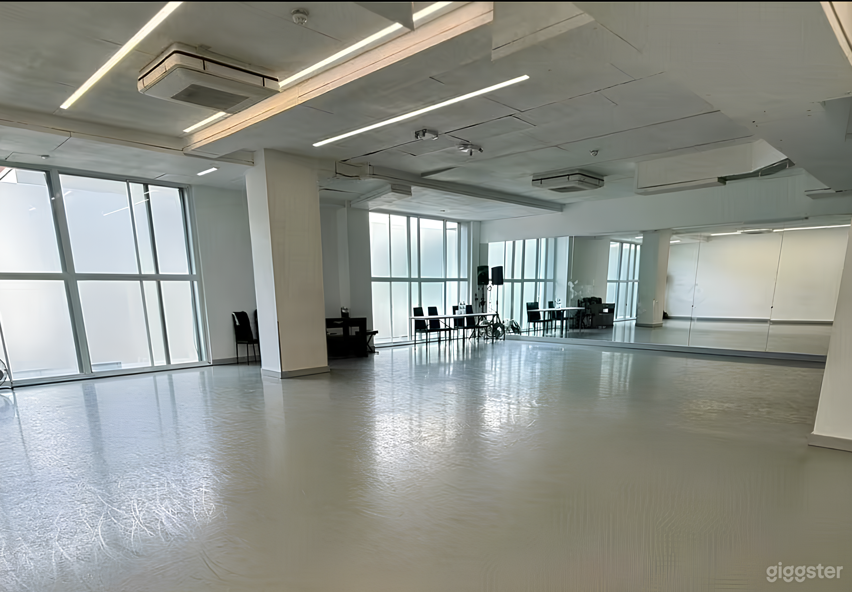 Studio 2 in Angels London Photo 4