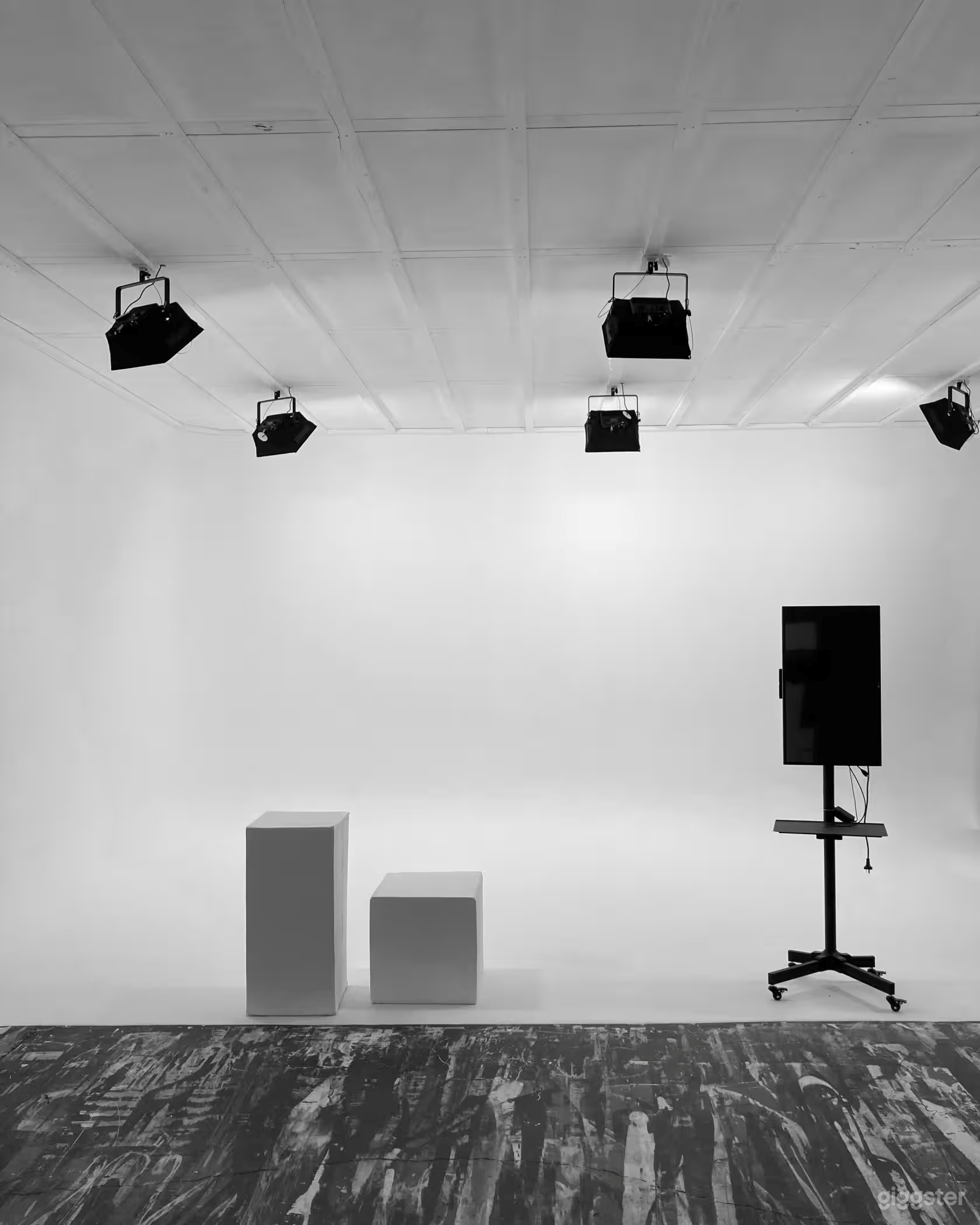 Photo/Video Studio Cyclorama Space Photo 2