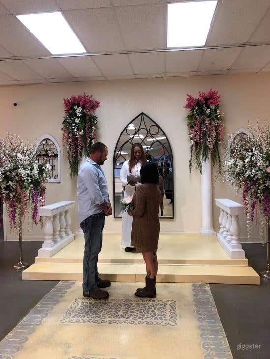 The  Elegant Wedding Chapel in Bessemer Photo 4