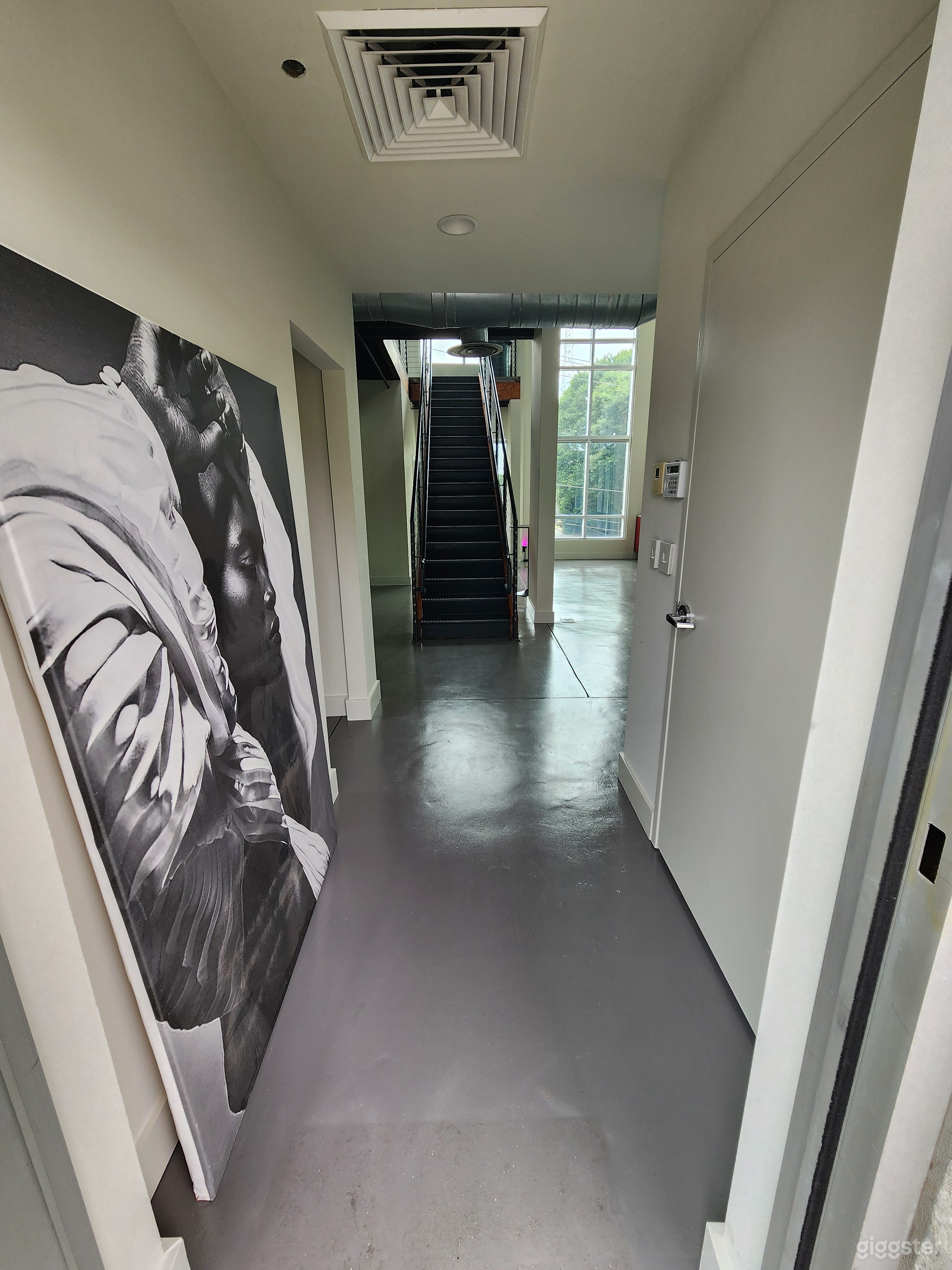 West Midtown Atlanta Modern Event &amp; Film Space Photo 4