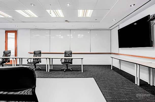  Muskoka Meeting Room 