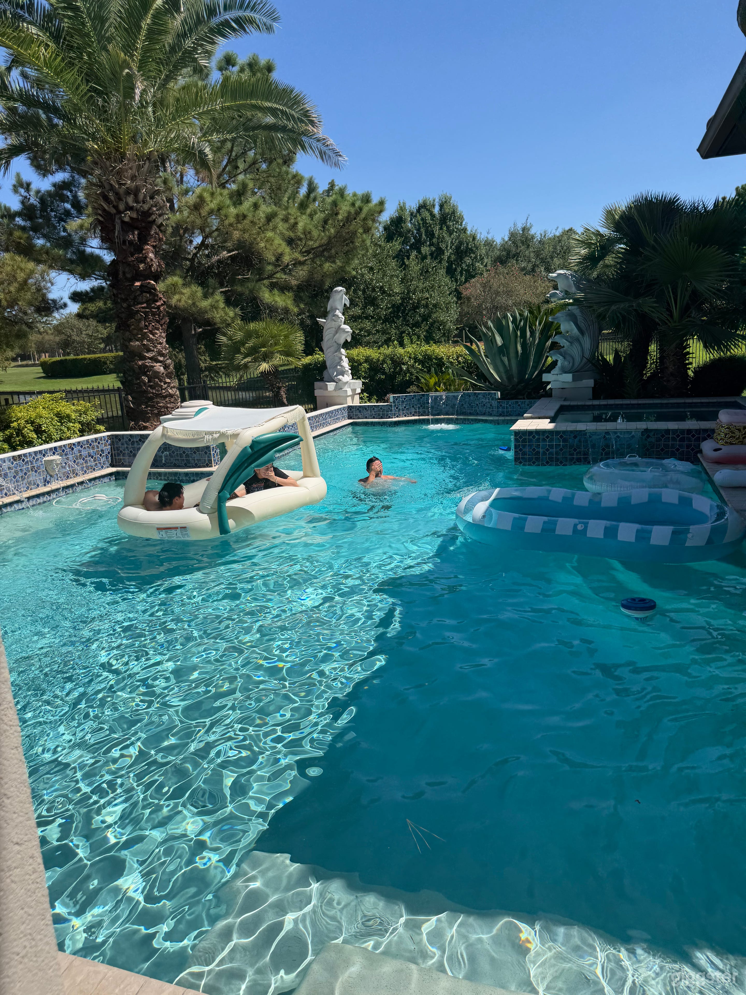 Luxury Poolside Venue Rental – Private Backyard & Pool Photo 2