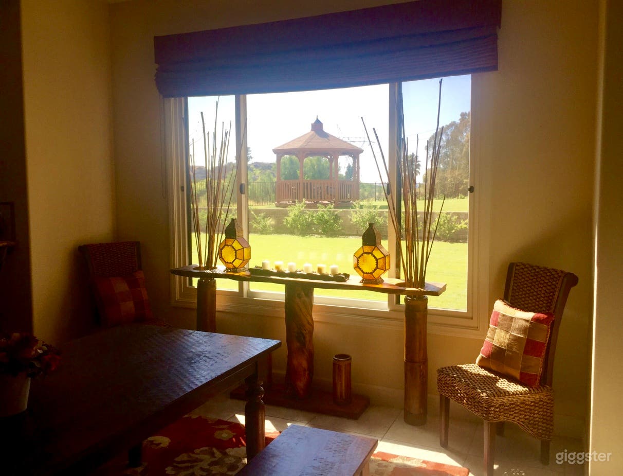 Spectacular 5 Acre Ranch Style. Events/Film Photo 4