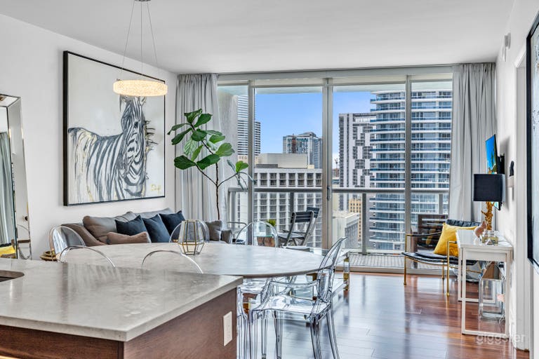  Ultra-Sleek Oceanfront Penthouse with Panoramic Views 