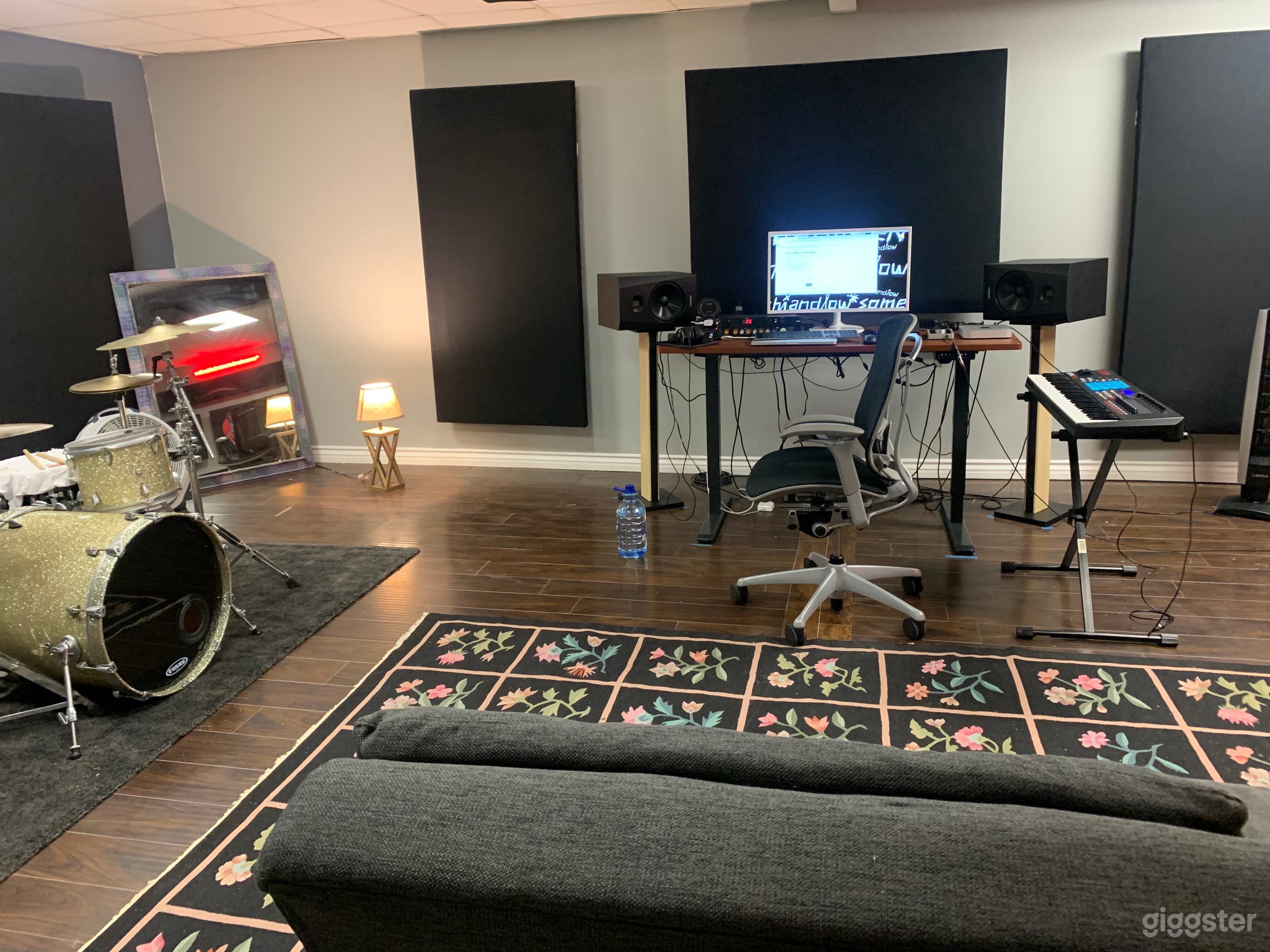 Recording Studio in Lowkey Suburb - SF Valley Photo 1