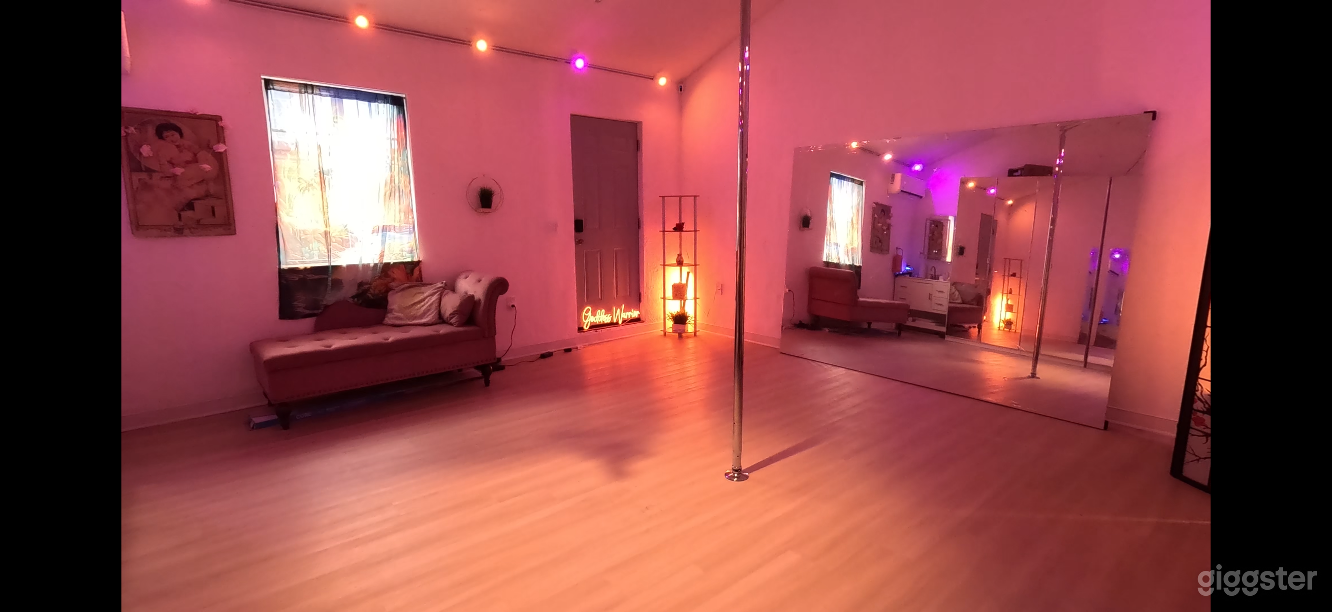 Private Studio for Dance, Yoga, Photography, Film Photo 3