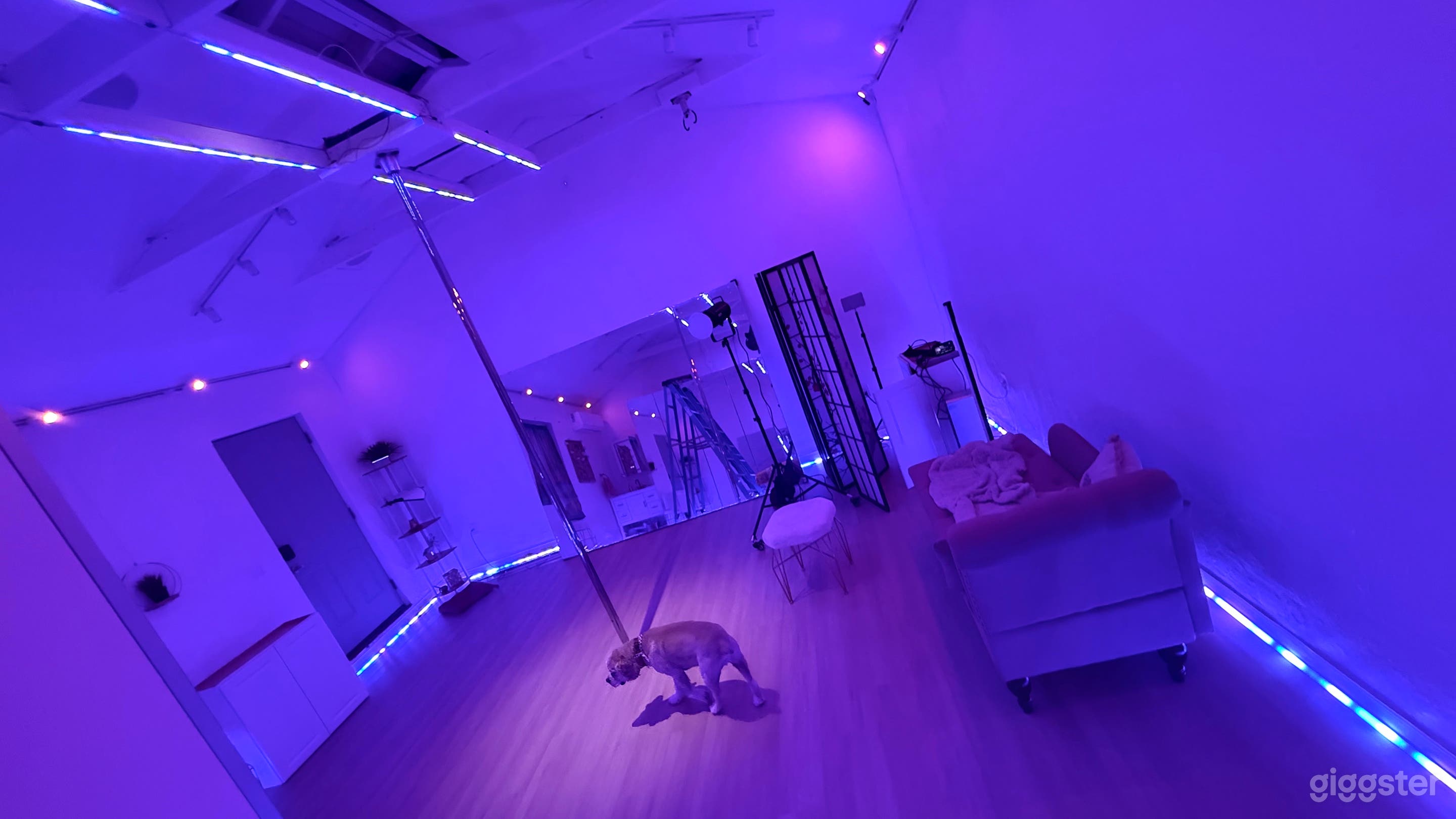 Private Studio for Dance, Yoga, Photography, Film Photo 2