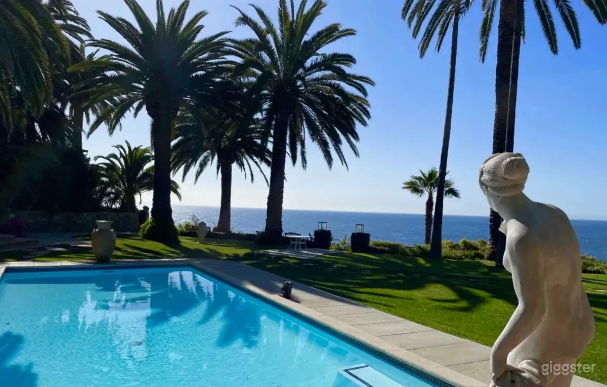 Italian Outdoor Villa & Pool w/ Stunning Ocean View Malibu Photo 4